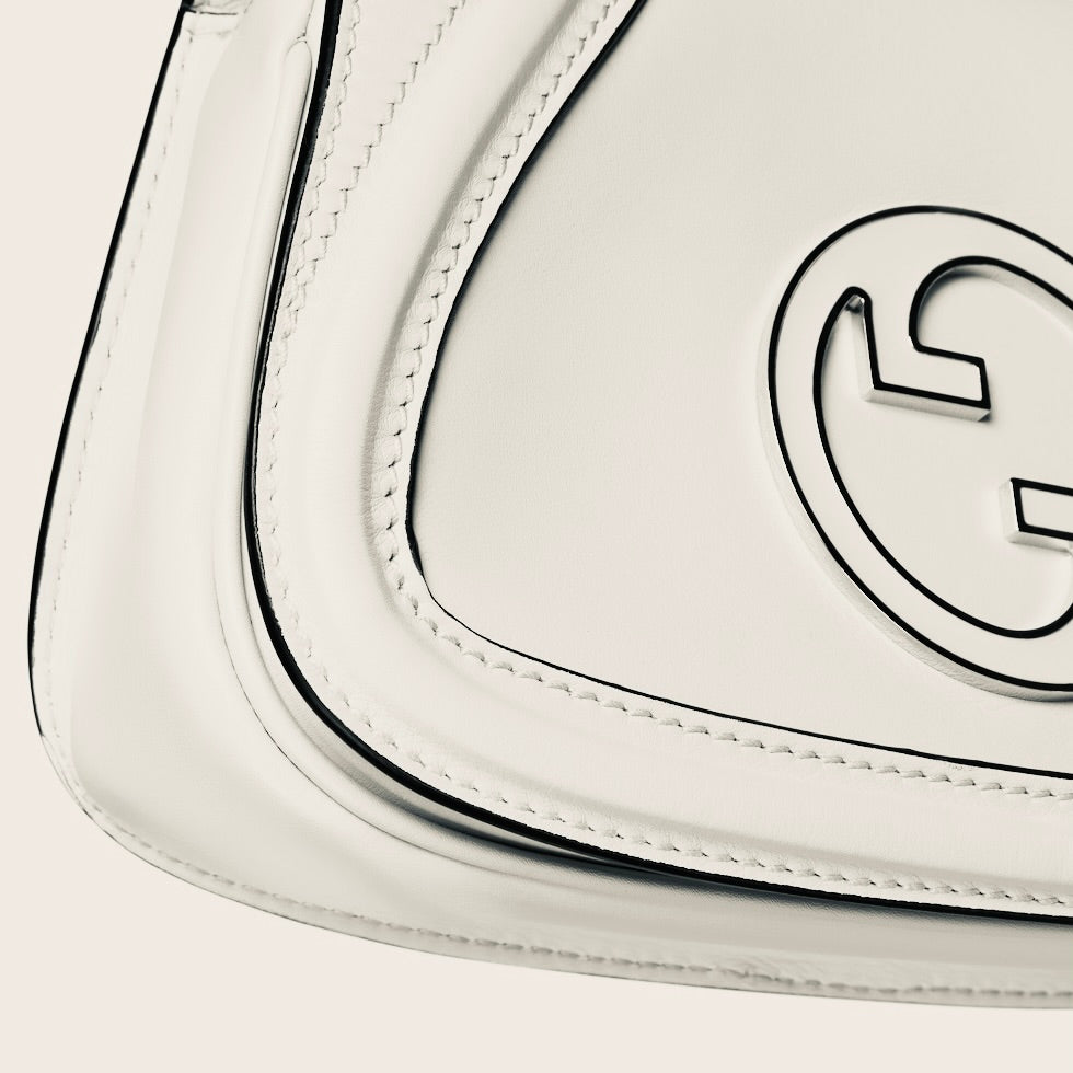 SAC À ÉPAULE GUCCI BLONDIE PETIT FORMAT EN BLANC