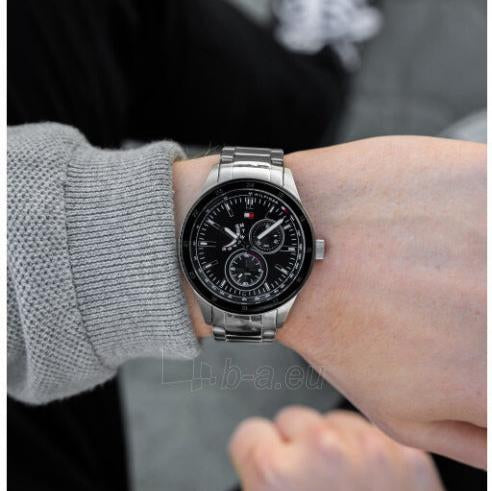 Montre Tommy Hilfiger Austin avec cadran noir et bracelet en acier argenté pour homme - 1791639