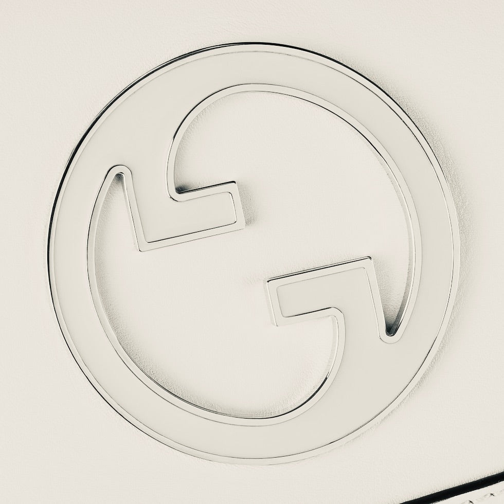 SAC À ÉPAULE GUCCI BLONDIE PETIT FORMAT EN BLANC