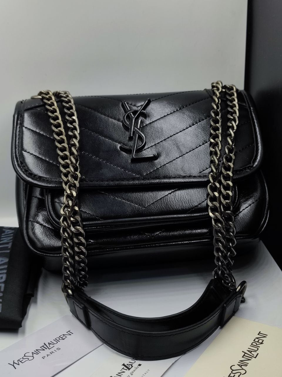 SAC YSL NIKI BABY EN SEMI CUIR VINTAGE NOIR