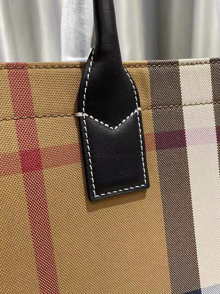 BURBERRY
Check Cotton Canvas Tote