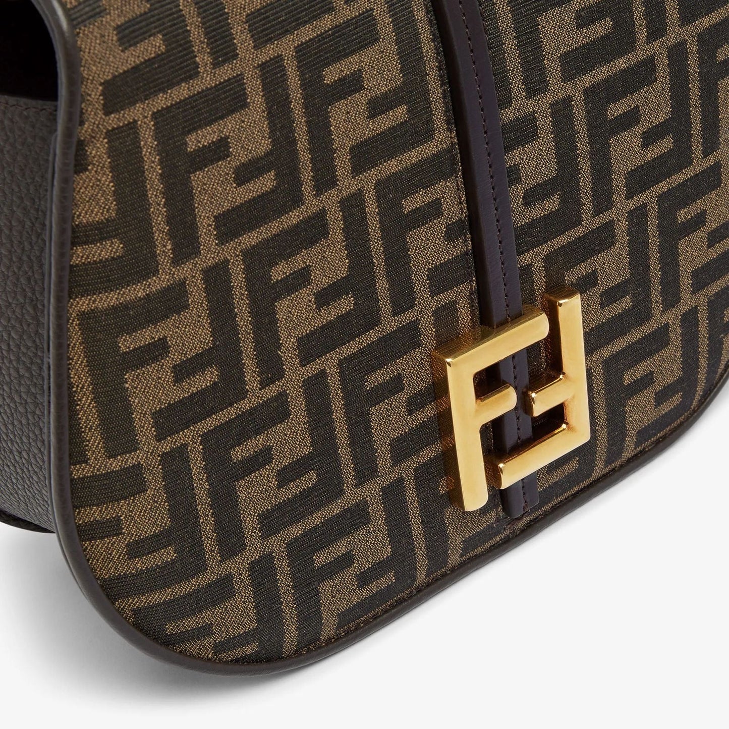 Allez Mini FF
Sac en marron et noir
