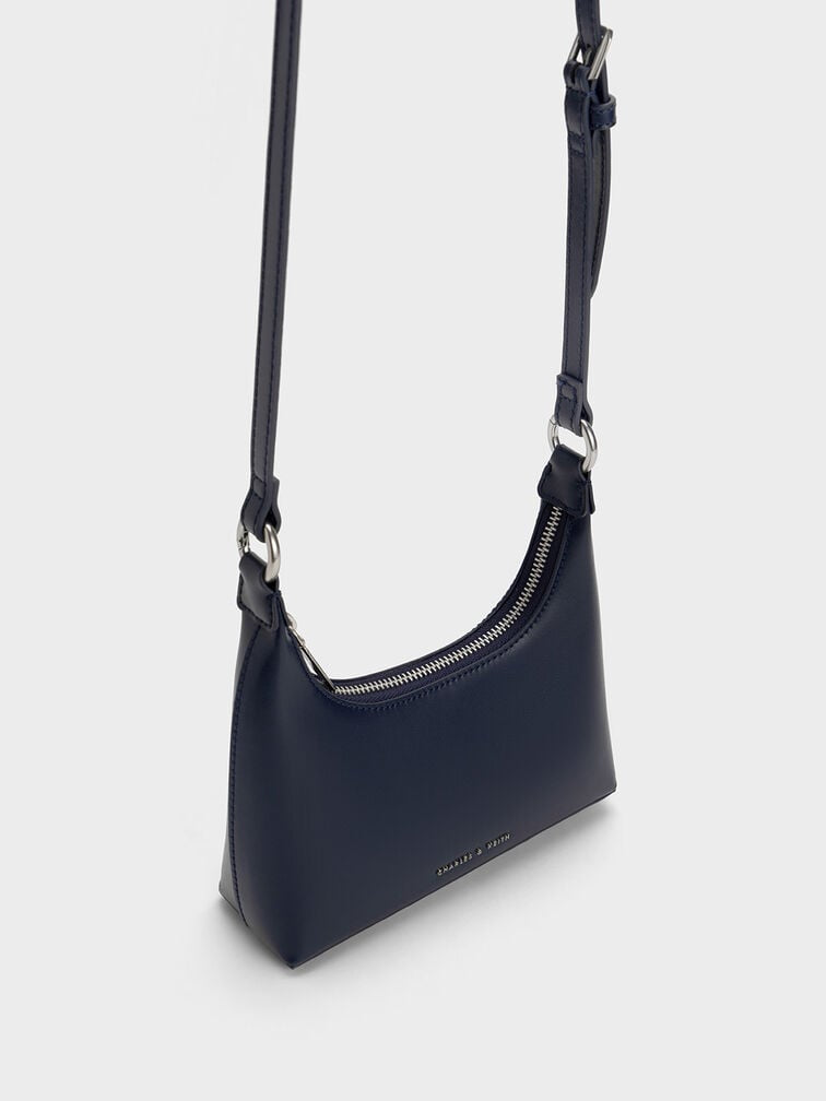 Sac à bandoulière avec poignée en chaîne Koi - Noir