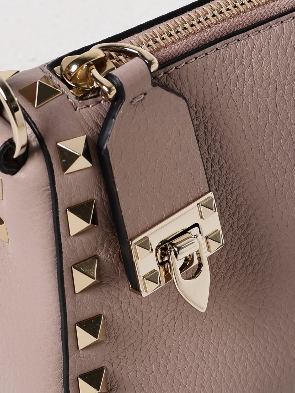 Sac porté épaule femme Valentino Garavani En Vrai Cuir