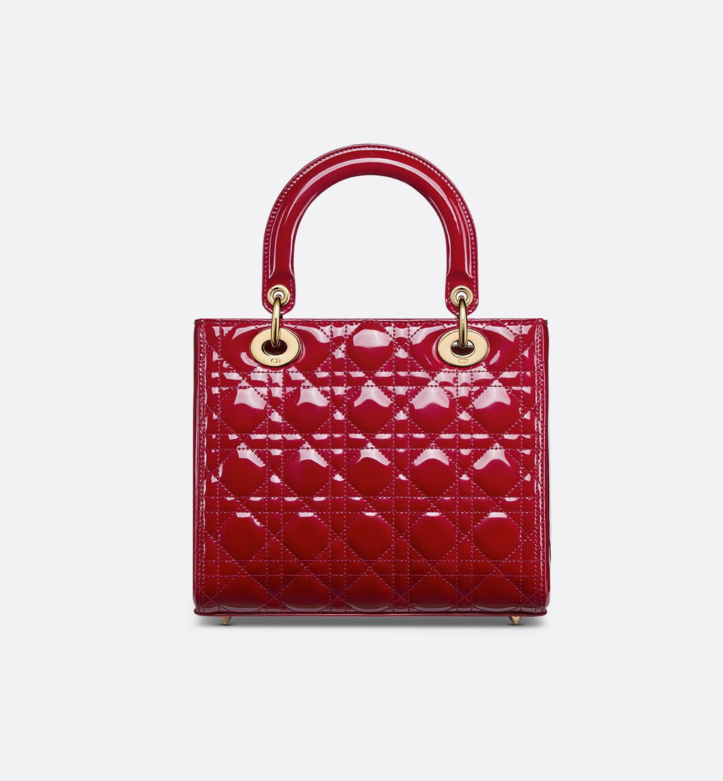Sac Lady Dior Medium verni rouge cerise
