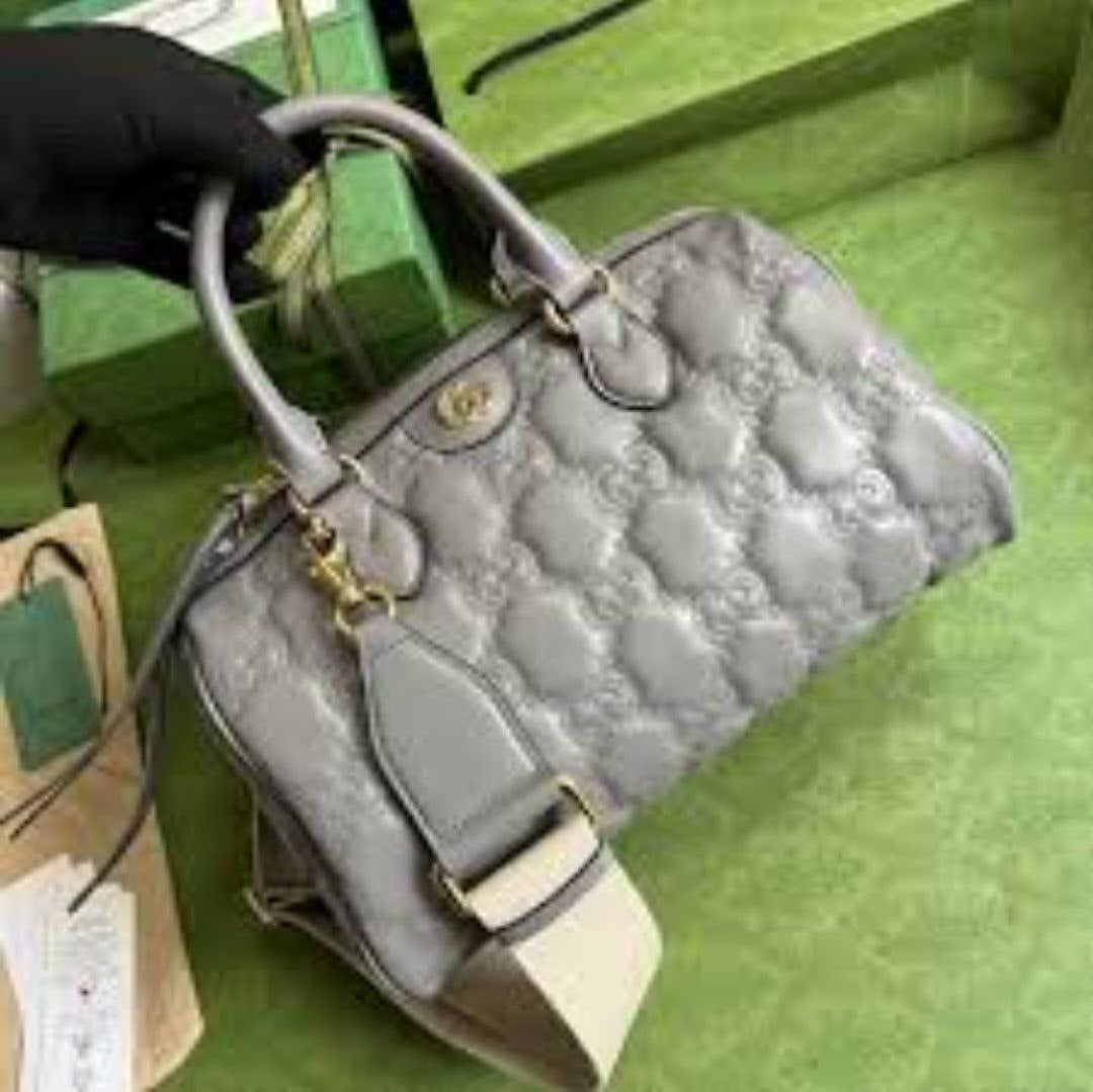Sac moyen GG Matelassé CM Gucci