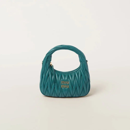 Sac hobo Wander nappa matelassé en bleu lagon