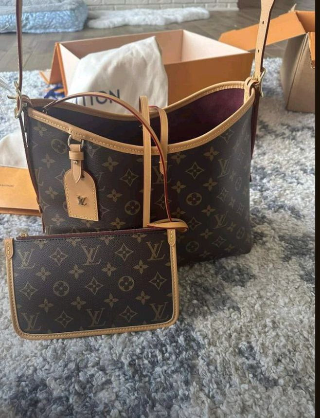 Sac LV CarryAll MM Toile Monogram