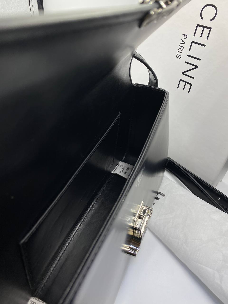 SAC CELINE LOLA MOYEN MODELE VEAU SATINÉ